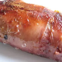 Andouillette à la poêle : le secret pour une cuisson parfaite sans éclater