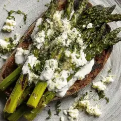 Asperges grillées au four : le secret d'une cuisson parfaite