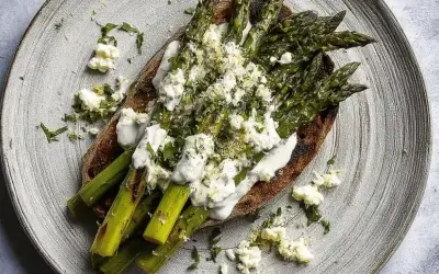 Asperges grillées au four : le secret d'une cuisson parfaite
