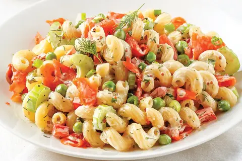 Salade de pâtes au saumon fumé : nos secrets pour une recette parfaite