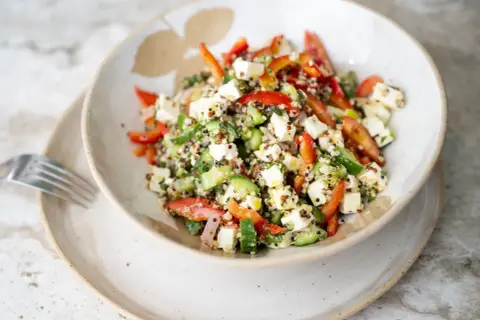 Salade de quinoa et feta : mes secrets pour une recette réussie