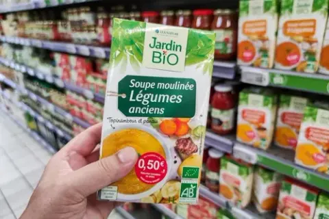 Soupe en brique périmée : Risque ou pas ? Le guide complet.