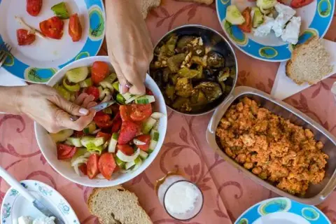 Déjeuner ou Dîner en France : Lequel choisir et pourquoi ?