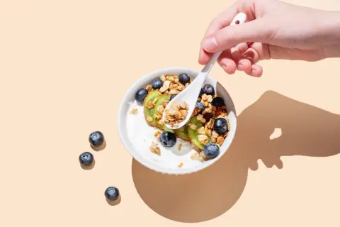 Déjeuner protéiné : maigrir sans faim + 7 recettes rapides