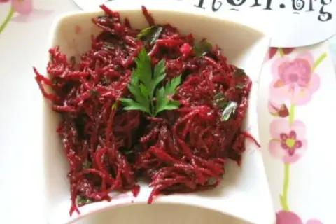 Salade de betterave rouge : la recette d'expert + astuces gourmandes