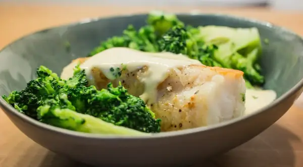 Réussir la lotte à la plancha : les astuces d'un chef pour un plat parfait