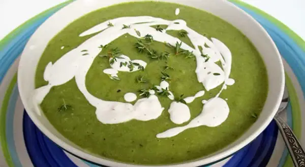 Soupe haricots verts : le secret d'un velouté onctueux et facile