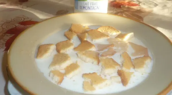Soupe au lait : la recette traditionnelle et ses étonnantes variantes