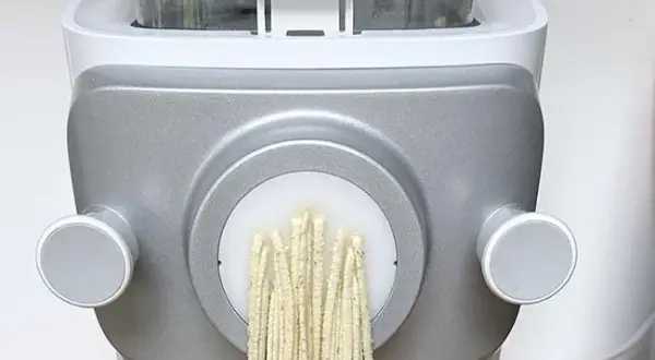 Philips Pasta Maker 7000 : Vaut-elle l'investissement ? Avis & Comparatif