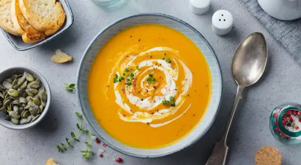 Velouté butternut au blender chauffant : la recette parfaite en 30 min !