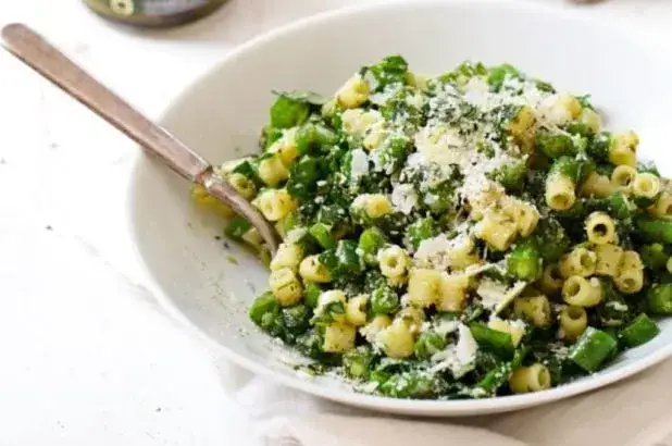 Zdjęcie Déjeuner le midi : 15 astuces pour un repas sain, rapide et efficace