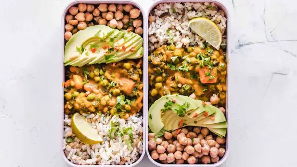 Déjeuner facile : Recettes rapides pour un midi sain et sans stress
